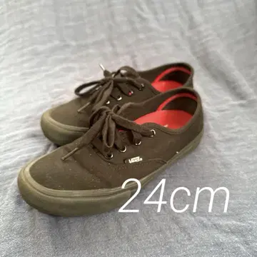VANS 블랙 어센틱