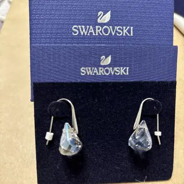 Swarovski 물방울 크리스탈 귀걸이