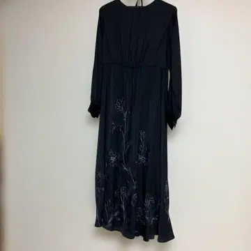 Lily Brown 롱 드레스