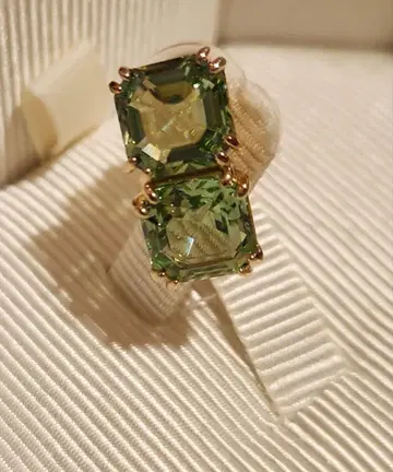 SWAROVSKI 스와로브스키 [Millenia] 이어커프