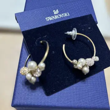 Swarovski 골드 펄 후프 귀걸이