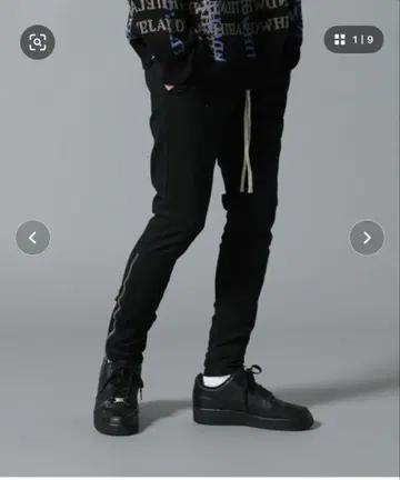 블랙 스키니 팬츠 지퍼 포켓 부착
