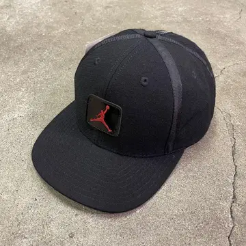 90s NIKE AIR JORDAN 11 CAP