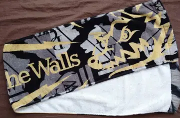 MWAM/Break and Cross the Walls