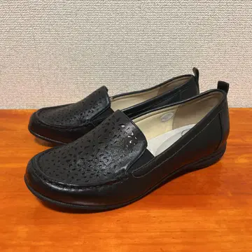 Piedi Nudi 로퍼 컷워크 블랙 23.5cm