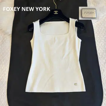 FOXEYNEWYORK 스퀘어넥 슬리브리스 니트 38 화이트