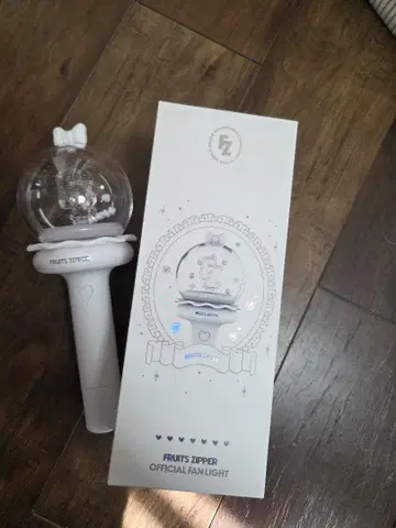 FRUITS ZIPPER 응원봉 (덤 포함)