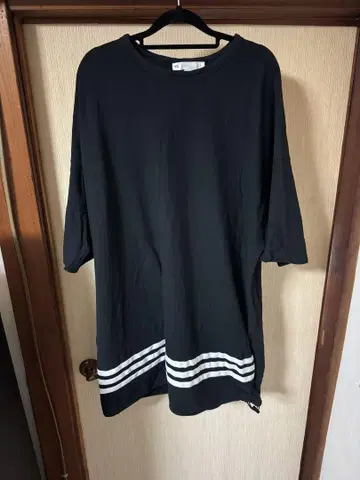 Y-3 블랙 티셔츠 M