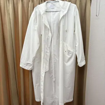 유나이티드 애로우즈 후드 부착 트렌치코트