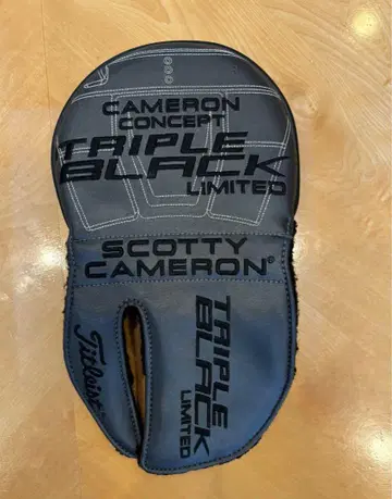 Scotty Cameron Triple Black Limited 커버