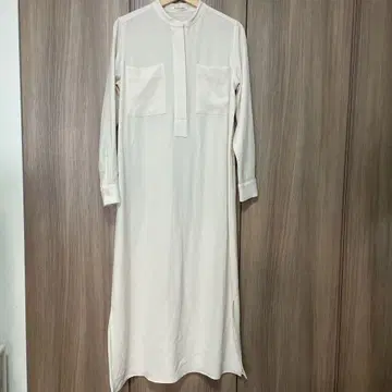 하우스 오브 로터스 백 새틴 조젯 원피스