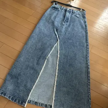 미사용 새상품 롱 데님 스커트