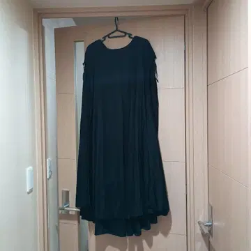 새상품 ROSIE DRESS COGTHEBIGSMOKE