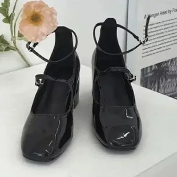 펌프스 스퀘어토 프론트 백 스트랩