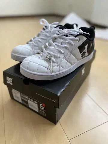 DC 슈즈 스니커즈 26.0cm 퀼팅 남성/여성