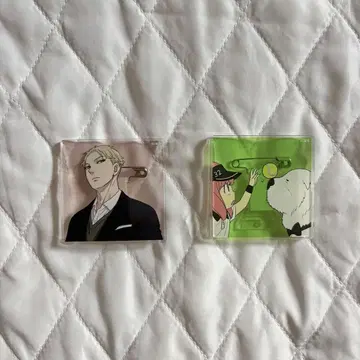 스파이 패밀리 아크릴 배지