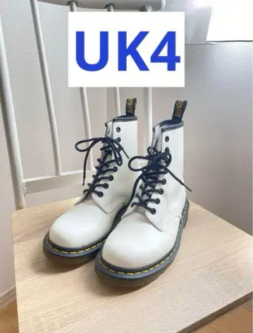 닥터마틴 UK4 8홀 화이트