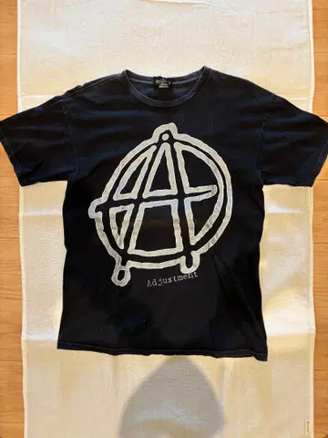 ANARCHIC 아나키 심볼 티셔츠 M 사이즈