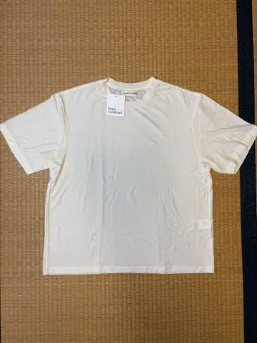 Simply Complicated RELUX TEE