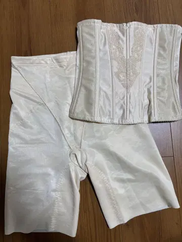 포시스 앤 컴퍼니 브라이덜 이너 코르셋과 거들 세트
