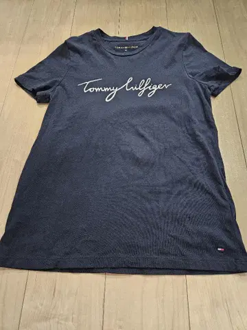TOMMY HILFIGER 로고 크루넥 티셔츠 네이비 M