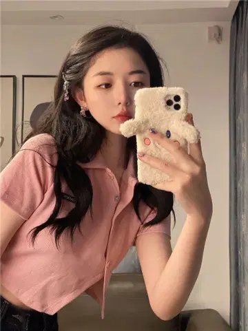 핑크 반팔 피케 셔츠 로고 포함