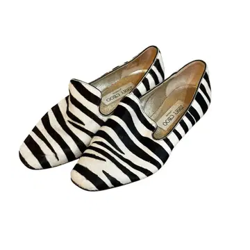 [새상품급] JIMMY CHOO 제브라 패턴 플랫슈즈 (sh010)