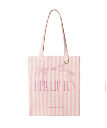 Her lip to Scoopand Escape Tote