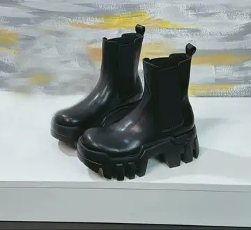 블랙 사이드 고어 부츠 통굽