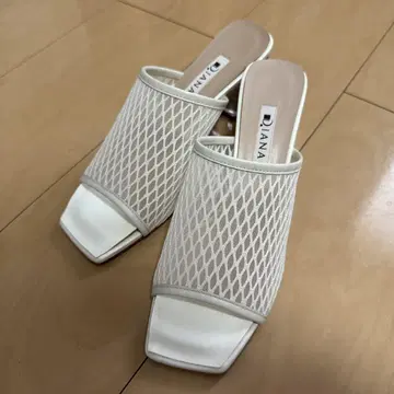 다이애나 샌들