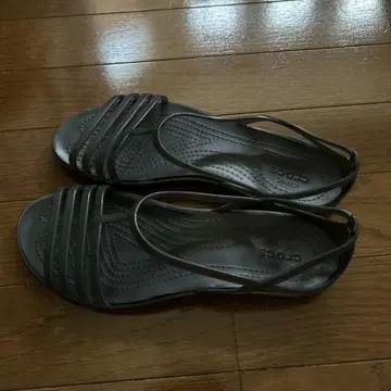 Crocs 샌들 다크 브라운 W8