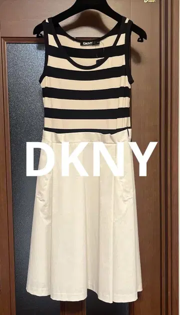 미사용 새상품 DKNY 스트라이프 탱크 원피스