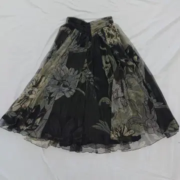 Chacott 플라워 프린트 튤 플레어 스커트