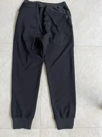 Y-3 블랙 조거 팬츠