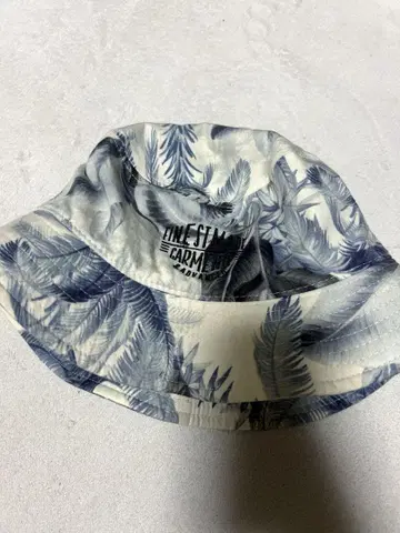moussy 보태니컬 무늬 버킷햇