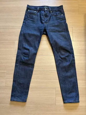 A.P.C. petit new standard W28 링기드 데님