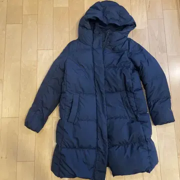 UNIQLO 네이비 다운 코트 M 사이즈