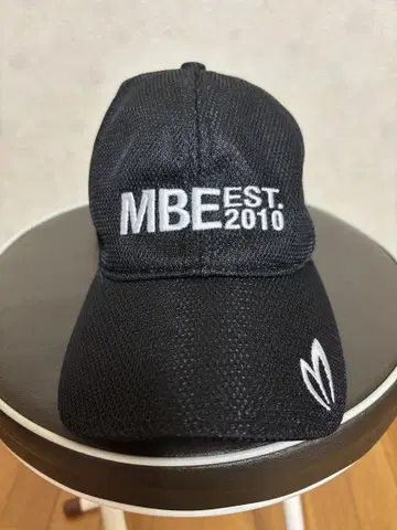 MBE EST. 2010 블랙캡