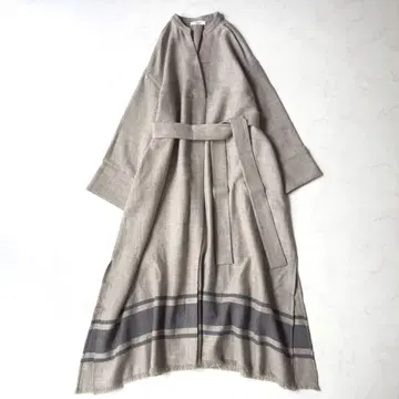 거의 미사용 정가 8만 에블 내추럴 울 트윌 벨티드 원피스