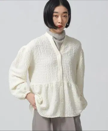 택 포함 새상품 GALLEST 자카드 블라우스