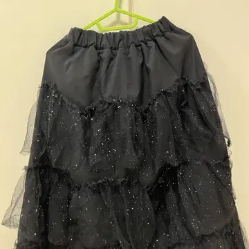 evelyn 라메 티어드 SK 블랙
