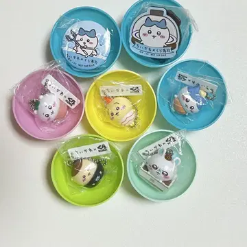 쿠라스시 치이카와 피규어 5종 컴프 하치와레 캔뱃지 마그넷