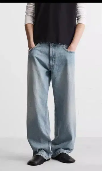 ZARA 배기 핏 데님 EUR44 USA34