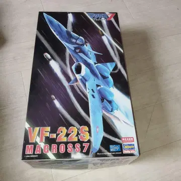 새상품 VF-22S 마크로스7 프라모델