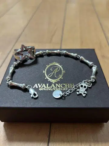 [미사용] AVALANCHE 스털링 & 본 팔찌 실버 925