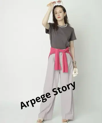 아르페쥬 스토리 펄 넥 반팔 티셔츠