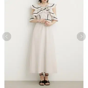 LILY BROWN 배색 프릴 원피스 0 베이지