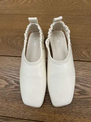 MIESROHE 미스로에 BALLET FLAT SHOES