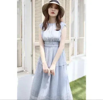 Pin Dot Pleated Long Dress herlipto