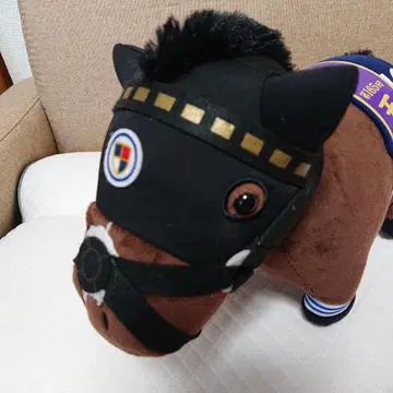 타이틀 홀더 봉제 인형, 팡파레가 울립니다
